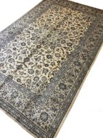 Handwoven Persian-Style Carpet – Item 08 (9.9 x 6.3 ft) - Image 2