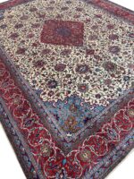Signed Masterpiece Sarouk Persian Carpet – Ivory Field & Imperial Red Medallion Rug (Item 100) - Image 4