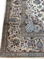 Authentic Handwoven Persian Kashan Rug – Classic Medallion Carpet – Item 119 - Image 5
