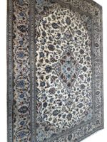 Authentic Handwoven Persian Kashan Rug – Classic Medallion Carpet – Item 119 - Image 4