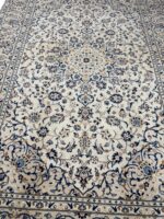 Palatial Handwoven Persian Kashan Carpet – Ivory & Royal Blue – Item #138 - Image 3