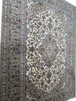 Exquisite Handwoven Persian Kashan Rug – Item #127 - Image 4