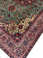 Magnificent Handwoven Persian Design Rug (Emerald & Rose Medallion) – Item #135 - Image 7