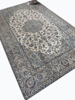 Masterpiece Hand-Knotted Kashan Rug – Royal Central Medallion & Lachak-Toranj Design | Item 175 - Image 4
