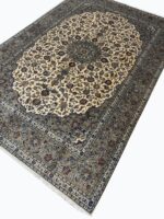 Fine Handwoven Kashan Carpet – Historic Ardabil (Sheikh Safi) Design | Item 181 - Image 4