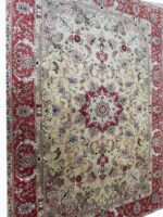 Premium Handwoven Tabriz Carpet – Fine Wool & Genuine Silk Floral Medallion Design | Item 193 - Image 5