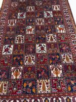 Vintage Persian Bakhtiari Khesti Garden & Animal Carpet – Authentic Hand-Knotted Wool Rug – Item 230 - Image 2