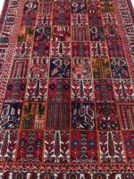 Vintage Persian Bakhtiari Khesti All-Over Box Design Carpet – Authentic Hand-Knotted Wool Rug – Item 231 - Image 7