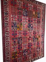 Vintage Persian Bakhtiari Khesti All-Over Box Design Carpet – Authentic Hand-Knotted Wool Rug – Item 231 - Image 5