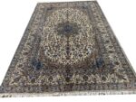Authentic Hand-Knotted Persian Kashan Fine Oriental Rug – Floral Medallion Design (Item 302)