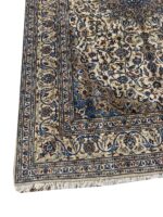 Authentic Hand-Knotted Persian Kashan Fine Oriental Rug – Floral Medallion Design (Item 302) - Image 4