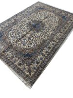 Authentic Hand-Knotted Persian Kashan Fine Oriental Rug – Floral Medallion Design (Item 302) - Image 3