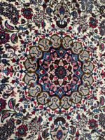 Authentic Hand-Knotted Fine Kashan Persian Rug – Vase & Floral Medallion Design (Item 303) - Image 3